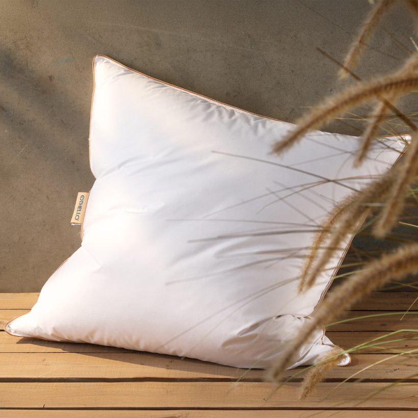 Downa 30 Yastık 70x70 - Othello