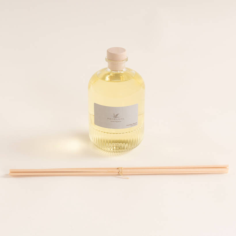 Jasmine Bloom Çubuklu Oda Kokusu 700 ml - 