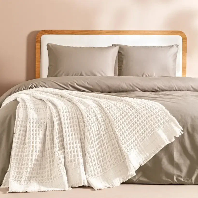 %100 Pamuk Dokuma Yatak Örtüsü 240x250 cm Beyaz - Belinda Serisi - Penelope