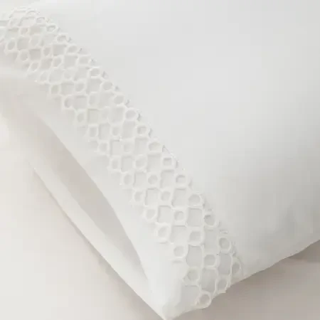 %100 Pamuk Saten Kumaş Nevresim Seti 240x220 cm Beyaz - Manuela Serisi - 3