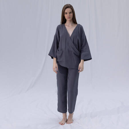 %100 Müslin Pamuk Kruvaze Kimono Kısa Koyu Gri S-M - Serli Keçoğlu Koleksiyonu - Penelope (1)